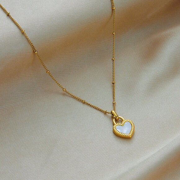 Black & White Double-Sided Heart Pendant Necklace and Earrings SET - Picture 6 of 9